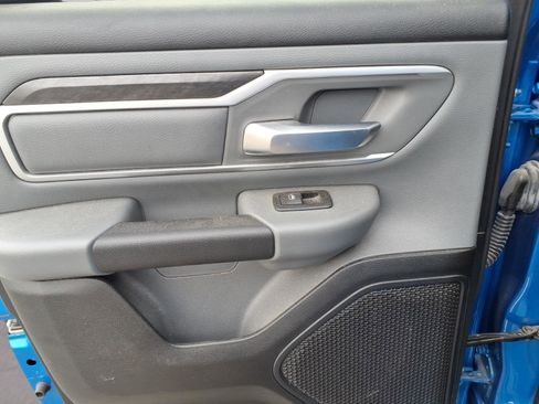 Used 2021 RAM 1500 Big Horn RWD image 9