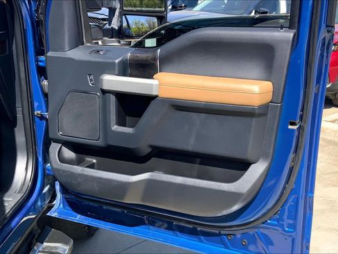 Used 2022 Ford F350 Lariat w/ Lariat Ultimate Package image 23