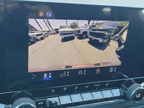 New 2026 Chevrolet Colorado LT w/ LT Convenience Package RWD image 9