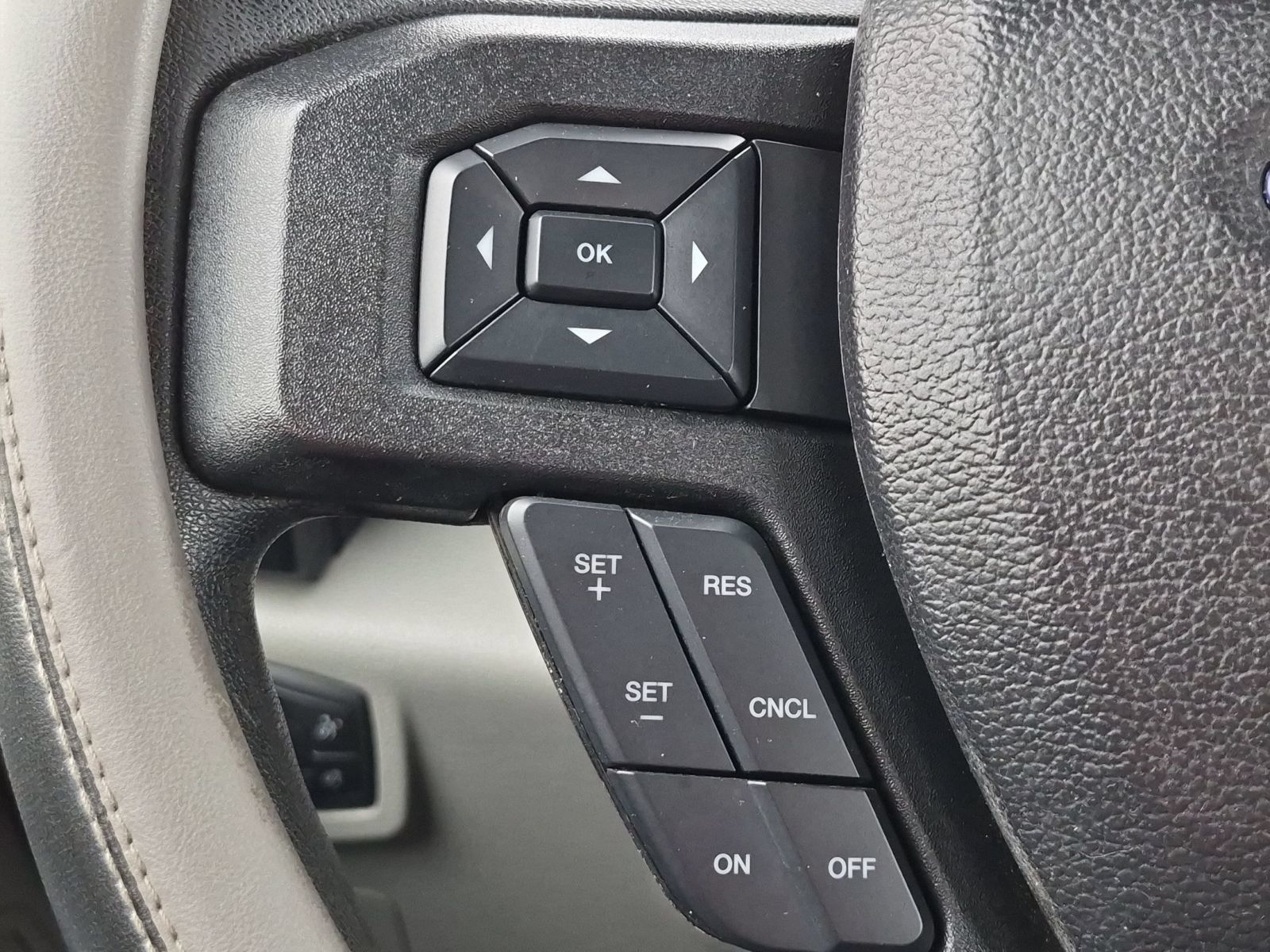 Used 2019 Ford F150 XL w/ Equipment Group 101A Mid AWD/4WD image 17