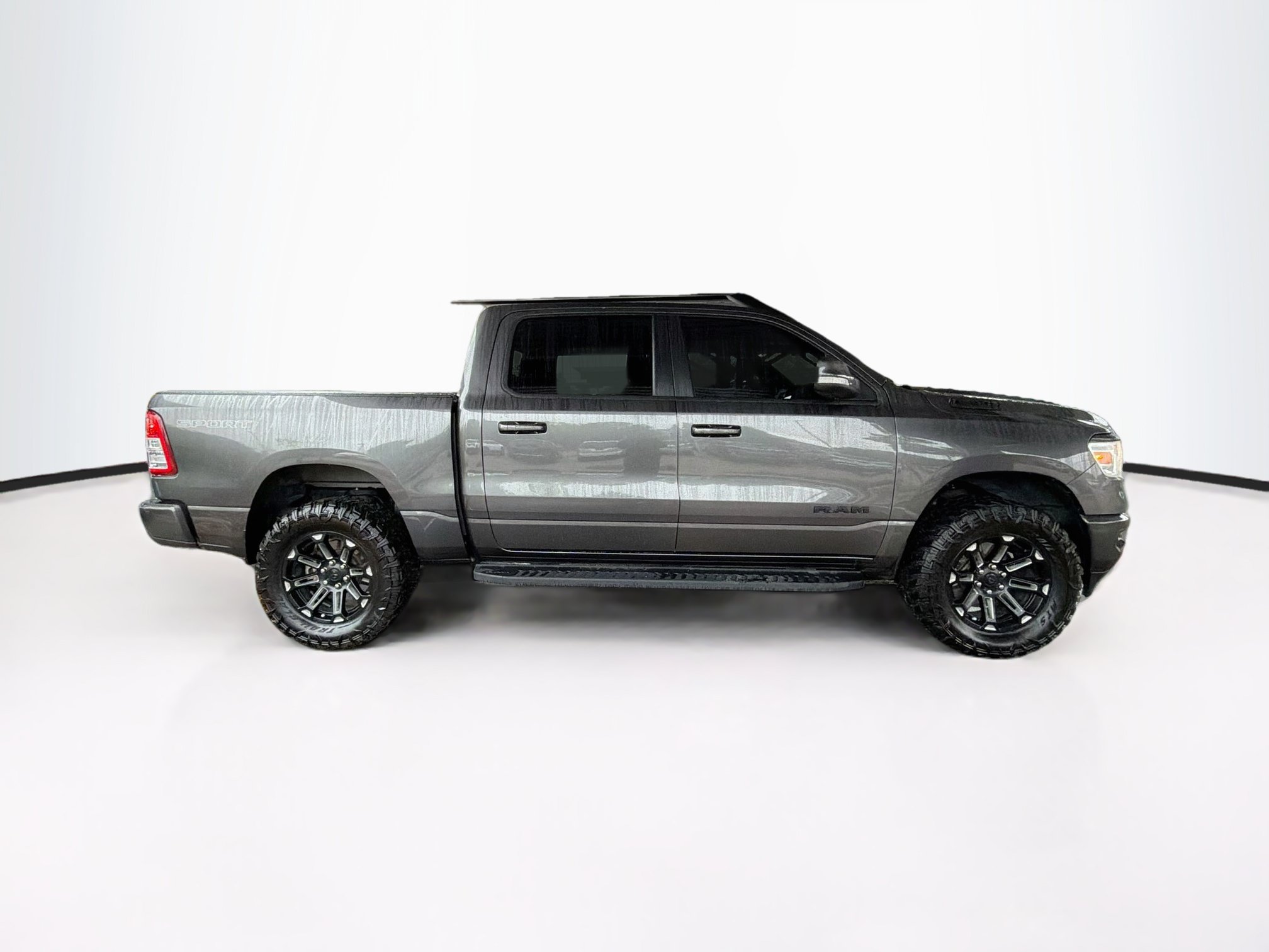 Used 2020 RAM 1500 Big Horn AWD/4WD image 10