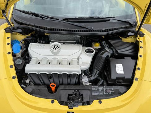 Used 2007 Volkswagen Beetle Coupe w/ Package 1 FWD image 17
