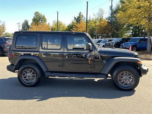 Used 2023 Jeep Wrangler Sport image 13