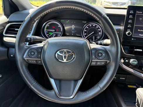 Used 2023 Toyota Camry XSE w/ Cold Weather Package FWD image 20