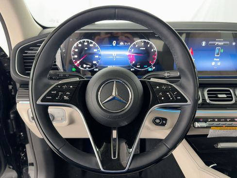 New 2026 Mercedes-Benz GLE 350 4MATIC image 17