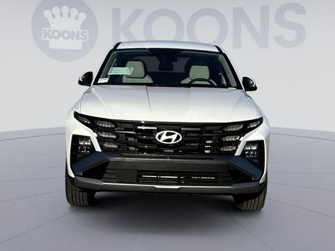 New 2026 Hyundai Tucson Blue SE image 11