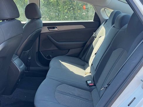 Used 2018 Hyundai Sonata SE FWD image 10
