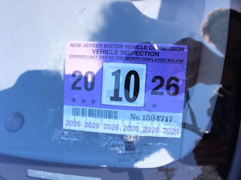 Used 2002 Toyota Corolla LE FWD image 16