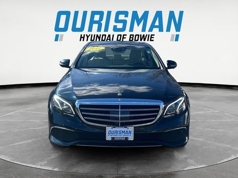 Used 2017 Mercedes-Benz E 300 4MATIC image 8