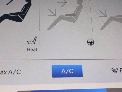 New 2026 Chrysler Pacifica Select image 22