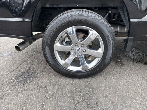 Used 2023 Ford F150 Lariat w/ Equipment Group 502A High image 31