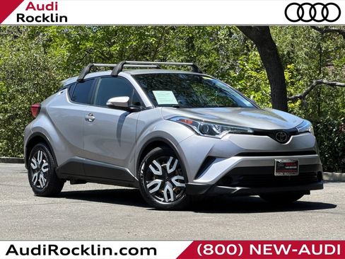 Used 2019 Toyota C-HR LE FWD image 1
