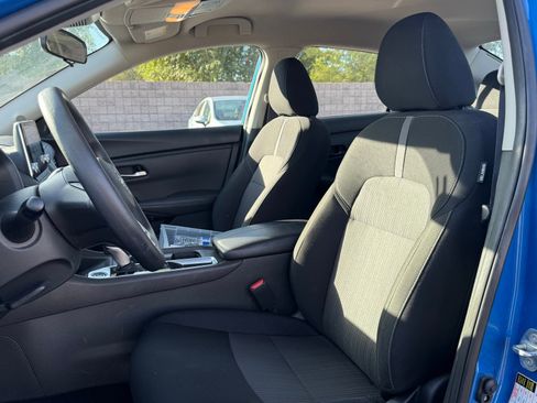 Certified 2025 Nissan Sentra SV image 11