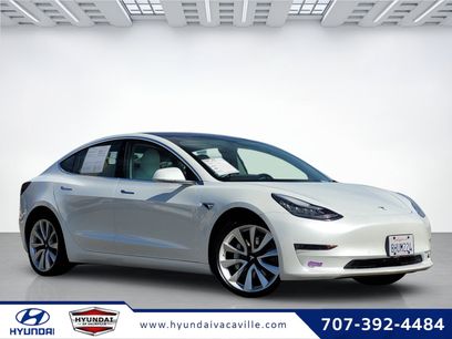 Used 2018 Tesla Model 3 Mid Range
