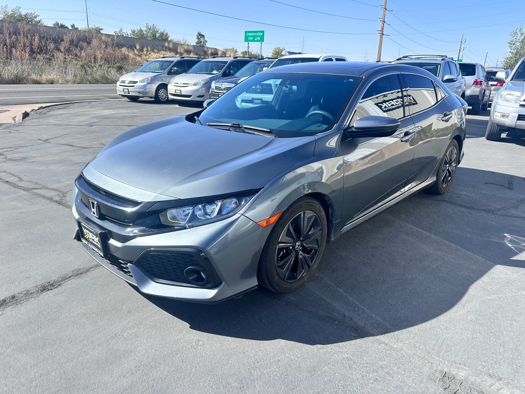 Used 2018 Honda Civic EX image 2