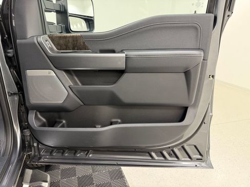 Used 2026 Ford F350 Lariat AWD/4WD image 37