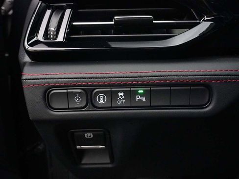 Used 2023 Acura MDX A-Spec image 37