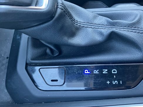 Used 2024 Toyota Grand Highlander AWD Hybrid image 31