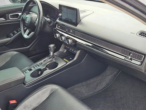 Used 2023 Honda Civic Touring image 24