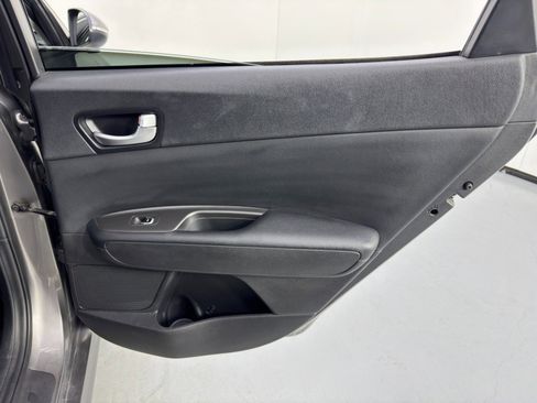 Used 2018 Kia Optima LX image 37