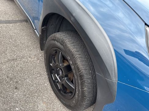 Used 2022 Subaru Outback Wilderness w/ Wilderness Package image 4