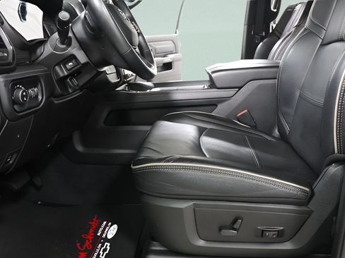 Used 2024 RAM 2500 Limited AWD/4WD image 22