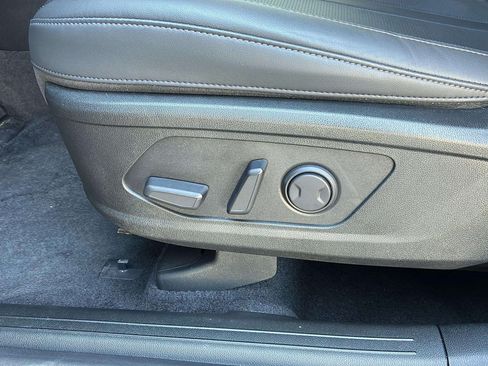 Used 2025 Kia Sorento S AWD/4WD image 26
