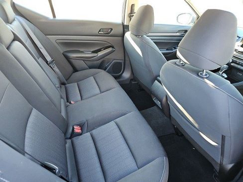 Used 2023 Nissan Altima 2.5 SV image 16