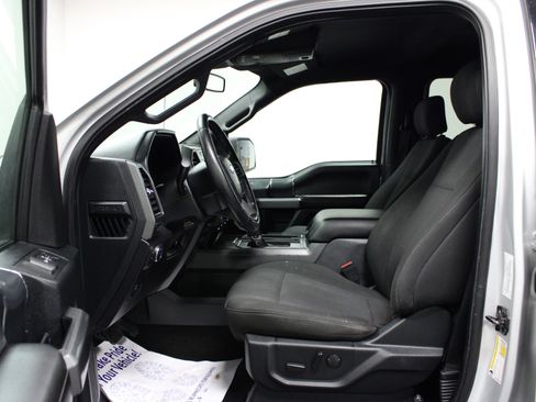 Used 2019 Ford F150 XLT w/ Equipment Group 302A Luxury image 13