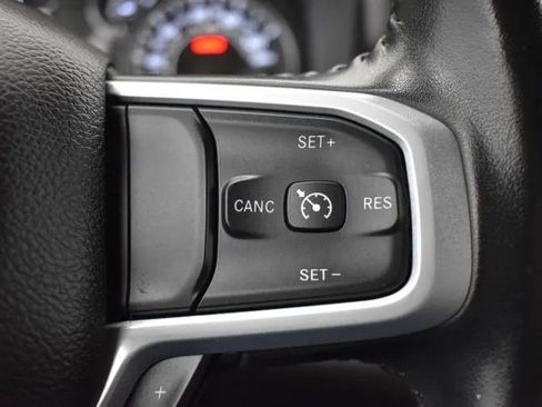 Used 2023 RAM 1500 Big Horn AWD/4WD image 24