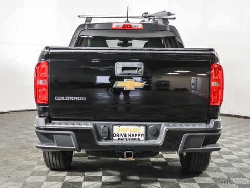 Used 2015 Chevrolet Colorado Z71 AWD/4WD image 15