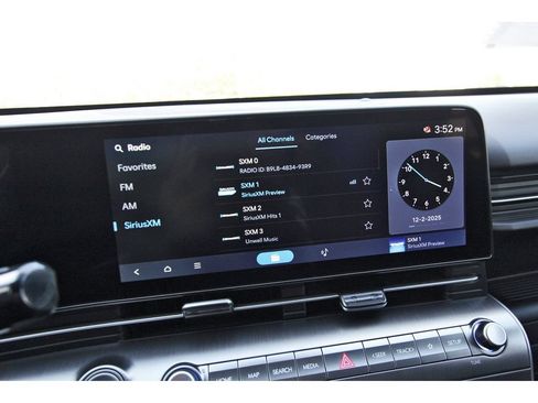 Used 2026 Hyundai Kona SE FWD image 13