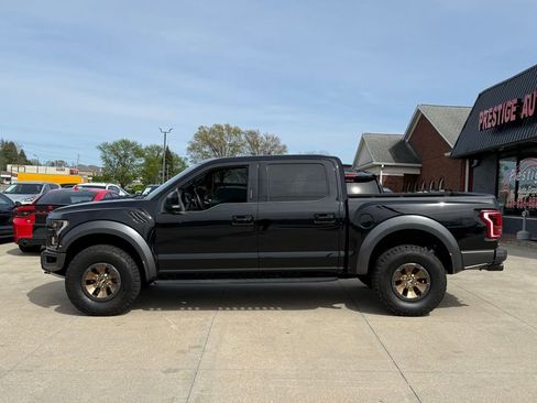 Used 2018 Ford F150 Raptor AWD/4WD image 4