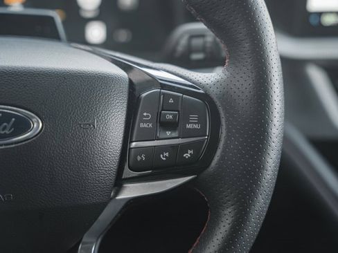 Used 2025 Ford Explorer ST-Line w/ ST-Line Street Pack image 35