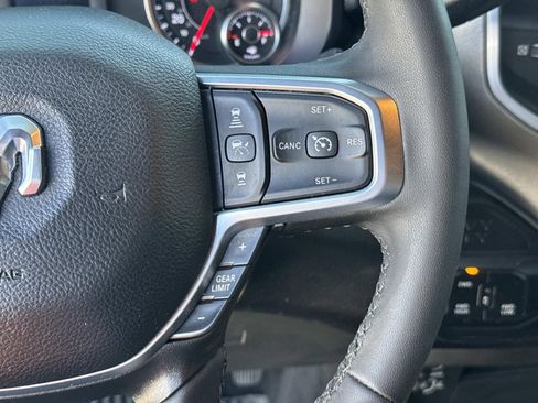 Used 2025 RAM 3500 Big Horn AWD/4WD image 23