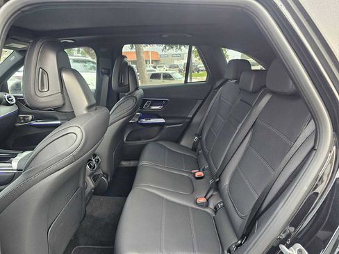 New 2026 Mercedes-Benz GLC 350e 4MATIC image 17