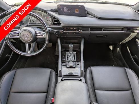 Used 2019 MAZDA MAZDA3 Hatchback w/ Preferred Package FWD image 11