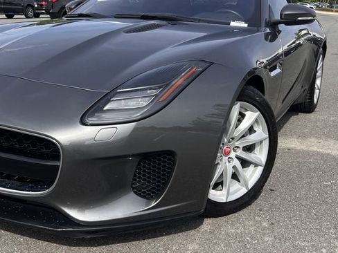 Used 2019 Jaguar F-TYPE Convertible RWD image 9