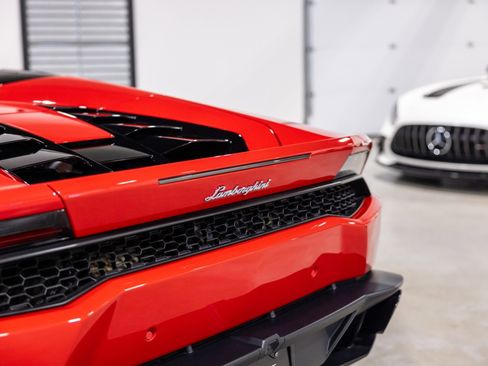 Used 2017 Lamborghini Huracan LP 610-4 image 17