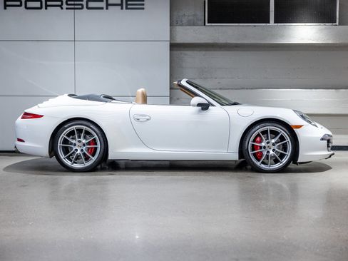 Used 2012 Porsche 911 Carrera S RWD image 16