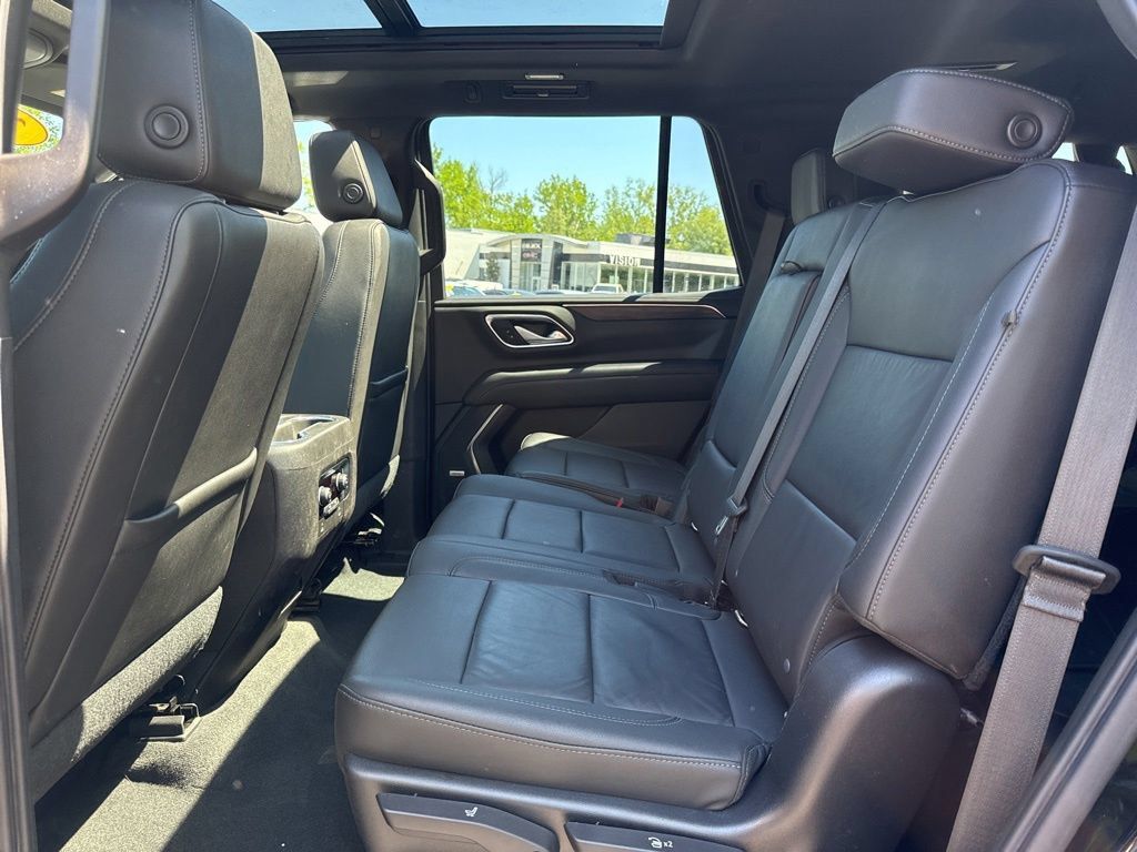 Used 2021 Chevrolet Tahoe Z71 AWD/4WD image 14