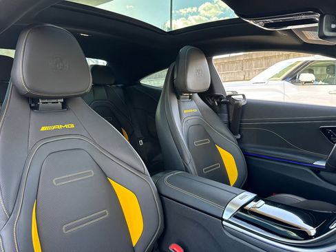 Used 2024 Mercedes-Benz CLE 53 AMG 4MATIC image 19