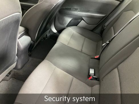 Certified 2023 Kia Forte LXS image 15