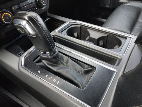 Used 2018 Ford F150 XLT w/ Equipment Group 302A Luxury RWD image 26