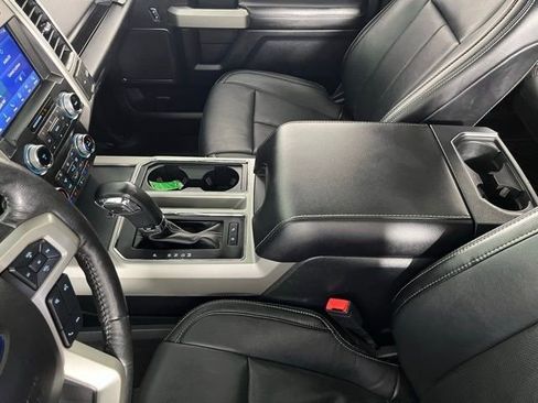 Used 2019 Ford F150 Lariat w/ Equipment Group 502A Luxury image 29