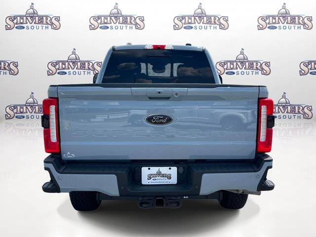 Used 2025 Ford F350 Lariat w/ Black Appearance Package AWD/4WD image 4