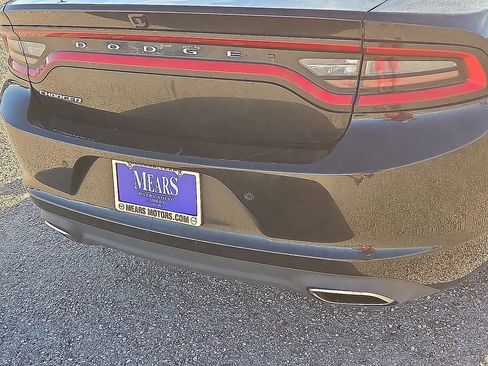 Used 2022 Dodge Charger SXT image 15