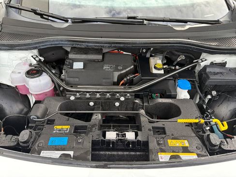 Certified 2023 Volkswagen ID.4 Pro AWD/4WD image 23