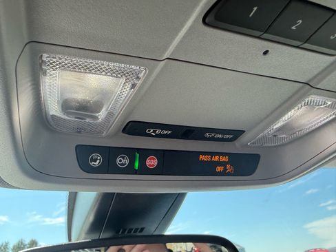 Used 2024 Chevrolet Blazer LT image 22