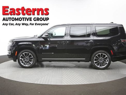Used 2024 Jeep Wagoneer Series III w/ Premium Group I AWD/4WD image 67